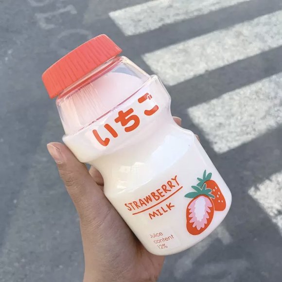 NEW Kawaii Yakult Water Bottle - Transparent 480ml - Picture 4 of 4
